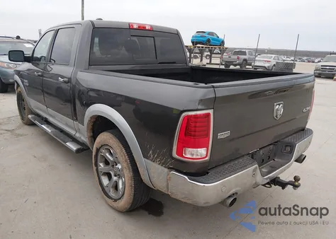 2015 Ram 1500 Laramie из США, поврежденный, VIN 1C6RR7NM7FS609575